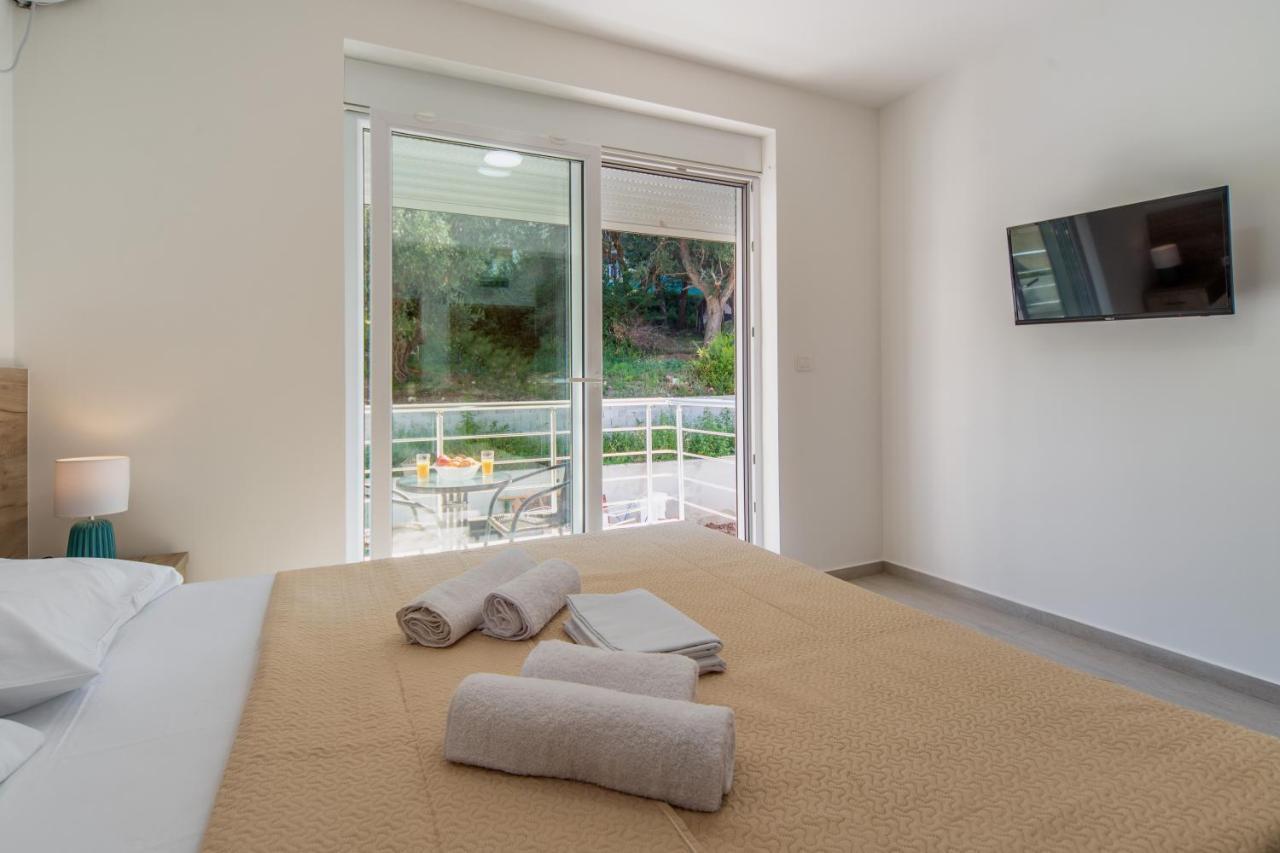 GREJM Lux Family Apartments Petrovac Extérieur photo