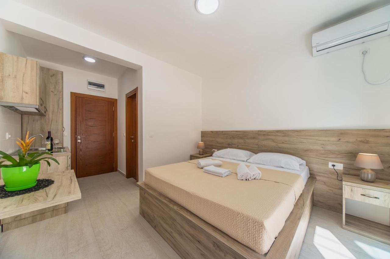 GREJM Lux Family Apartments Petrovac Extérieur photo