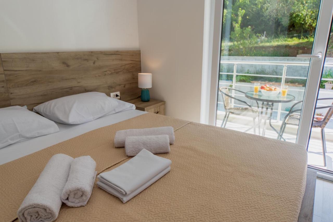 GREJM Lux Family Apartments Petrovac Extérieur photo